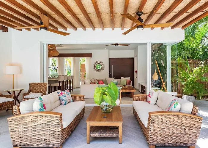 Ek'balam & Flamingo, Luxury Villas, Private Pool, Private Garden, Jacuzzi, 24h Security *