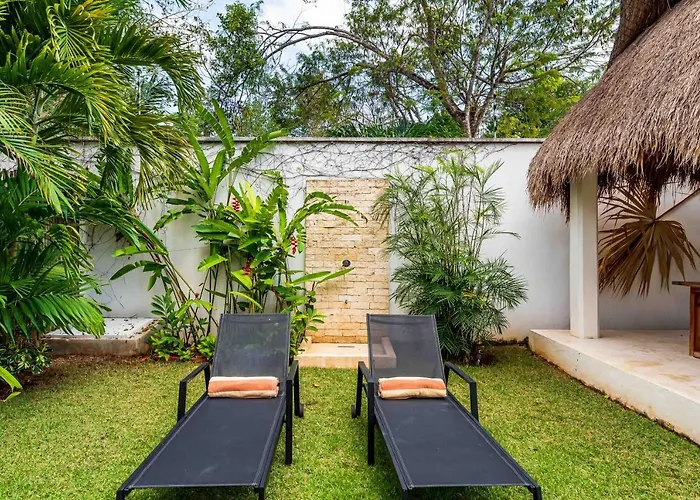 Ek'balam & Flamingo, Luxury Villas, Private Pool, Private Garden, Jacuzzi, 24h Security Pousada Tulum