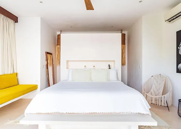 Ek'balam & Flamingo, Luxury Villas, Private Pool, Private Garden, Jacuzzi, 24h Security Pousada